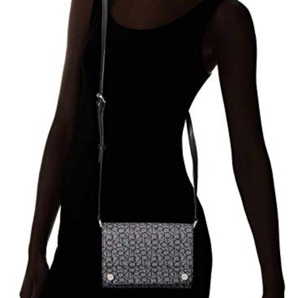 Calvin Klein Small Crossbody - Picture 3 of 7